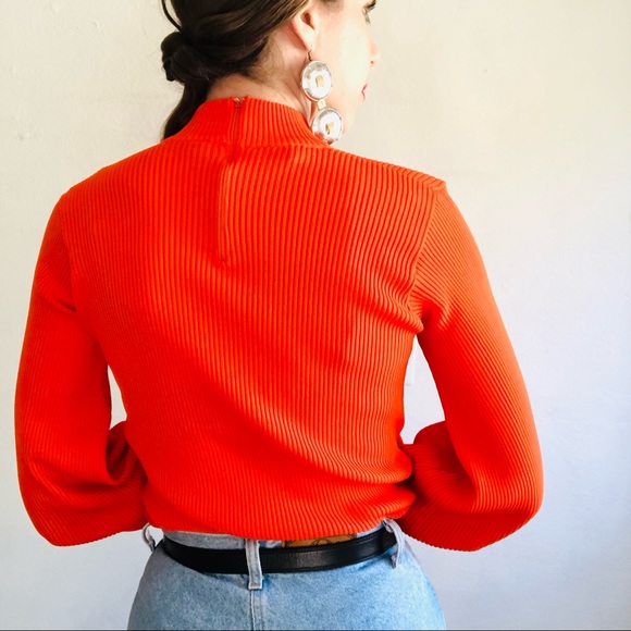 🔥SOLD🔥60s VTG Bright Orange Rib Knit Puff Long Sleeve Mock Turtleneck Shirt - Picture 2 of 8